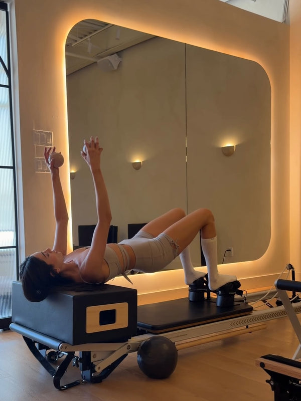 Customer wearing Plové